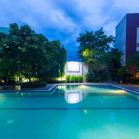 Starry Angkor Hotel