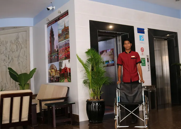 Starry Angkor Hotel 4*