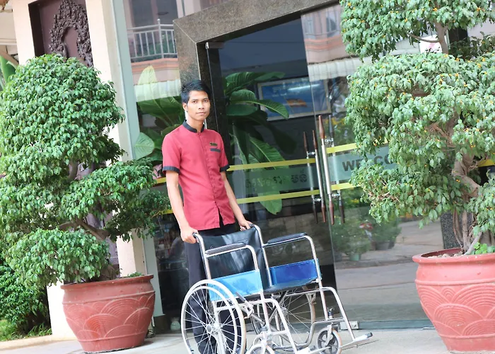 Hotel Starry Angkor 4*